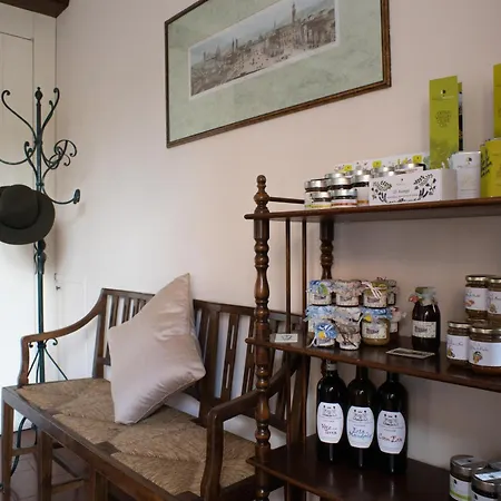 Le Cannelle Bed & Breakfast 3*